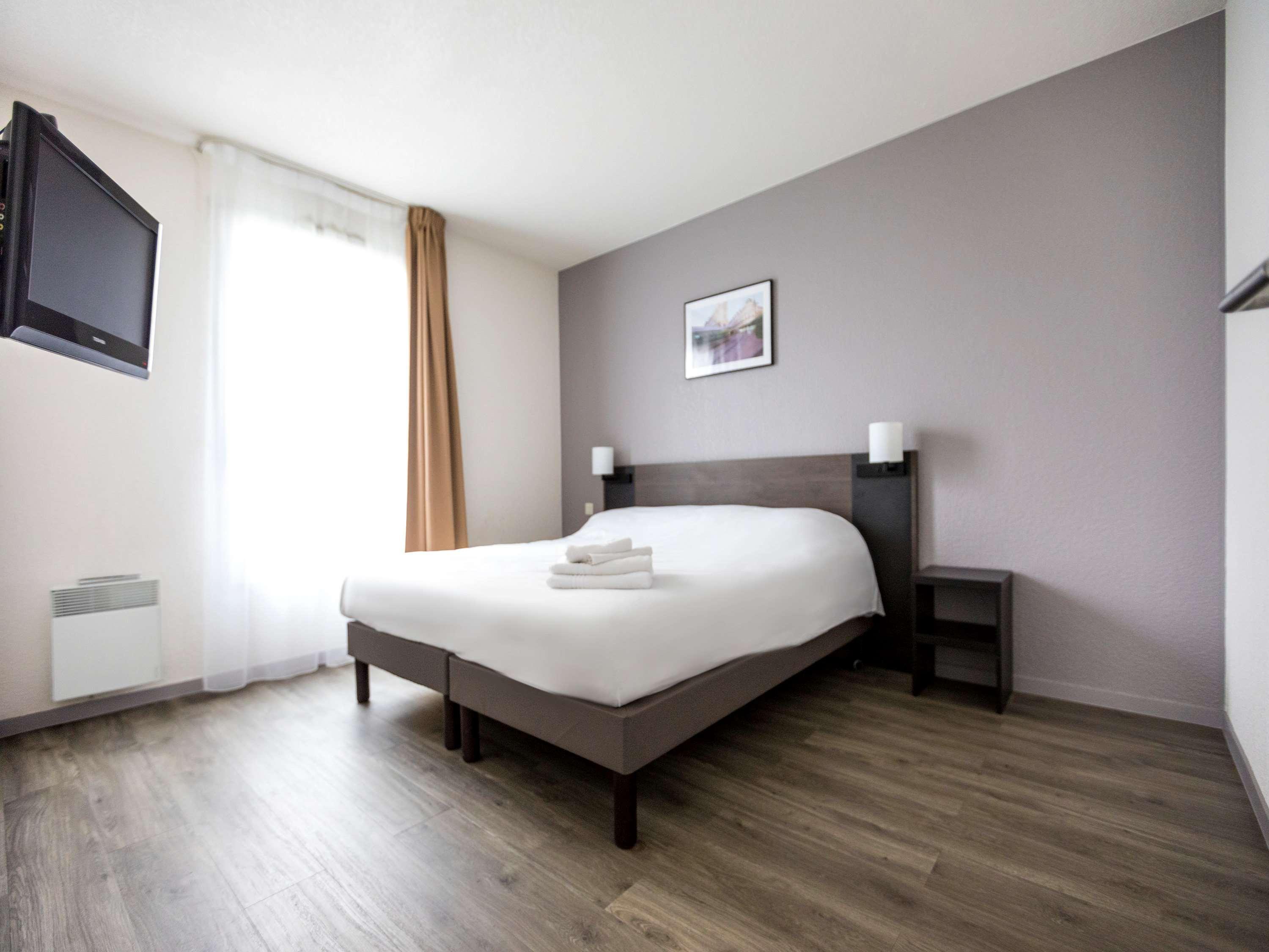 Aparthotel Adagio Access Orléans Exteriör bild