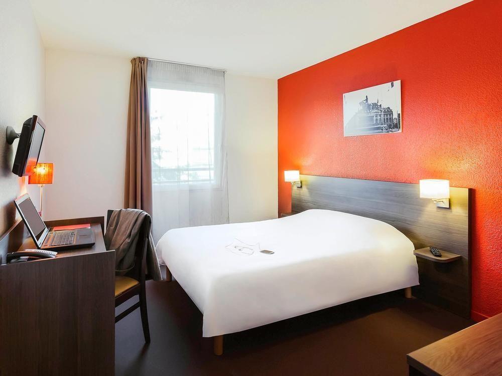 Aparthotel Adagio Access Orléans Exteriör bild
