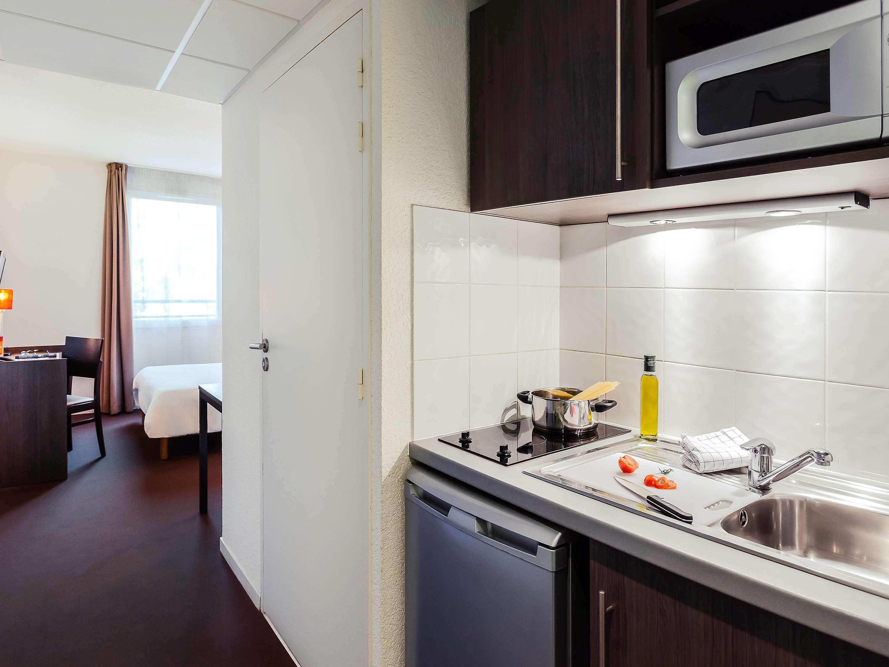 Aparthotel Adagio Access Orléans Exteriör bild