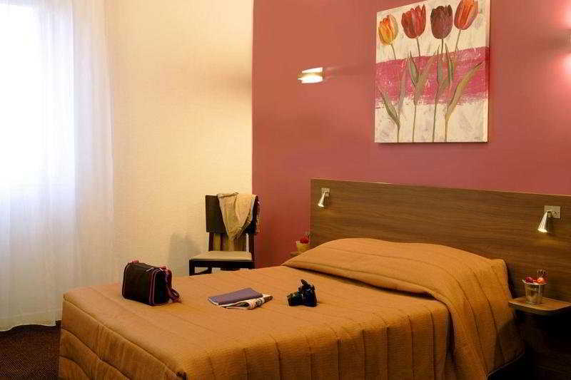 Aparthotel Adagio Access Orléans Exteriör bild