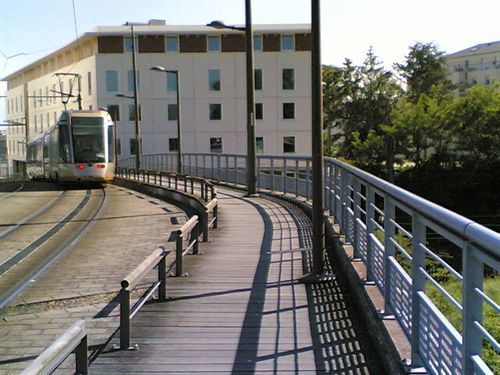 Aparthotel Adagio Access Orléans Exteriör bild